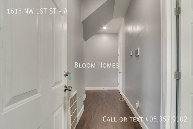 Foto del edificio - 1615 NW 1st St