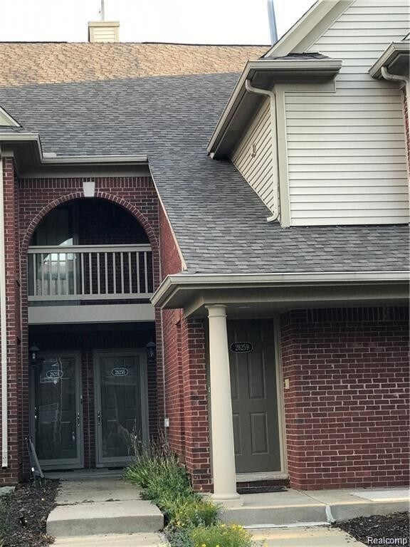 Foto principal - 28255 Carlton Way Dr