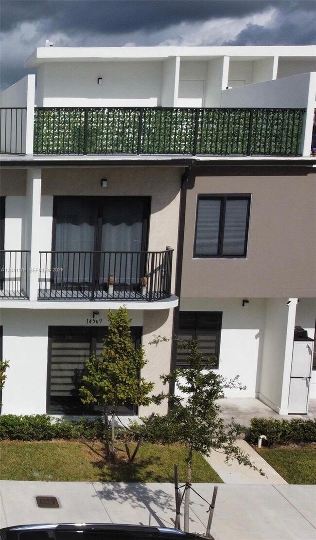Foto del edificio - 14569 SW 261 St Ter