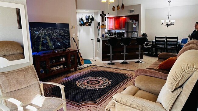 Foto del edificio - 5773 Gatlin Ave