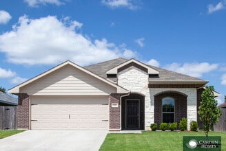 Building Photo - 2081 Peppermint Ln