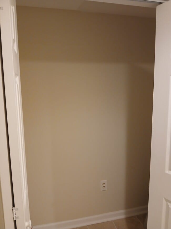 Foto del edificio - 7001 Chain Fern Ct