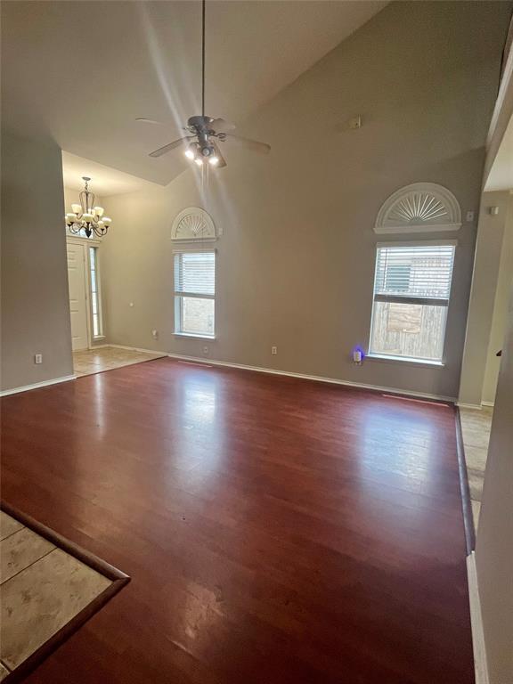 Foto del edificio - 3809 Top Rock Ln