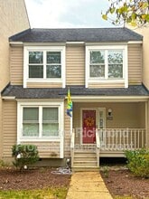 Building Photo - 10007 Bellona Ct
