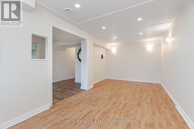 Building Photo - 2015 Shay Dr