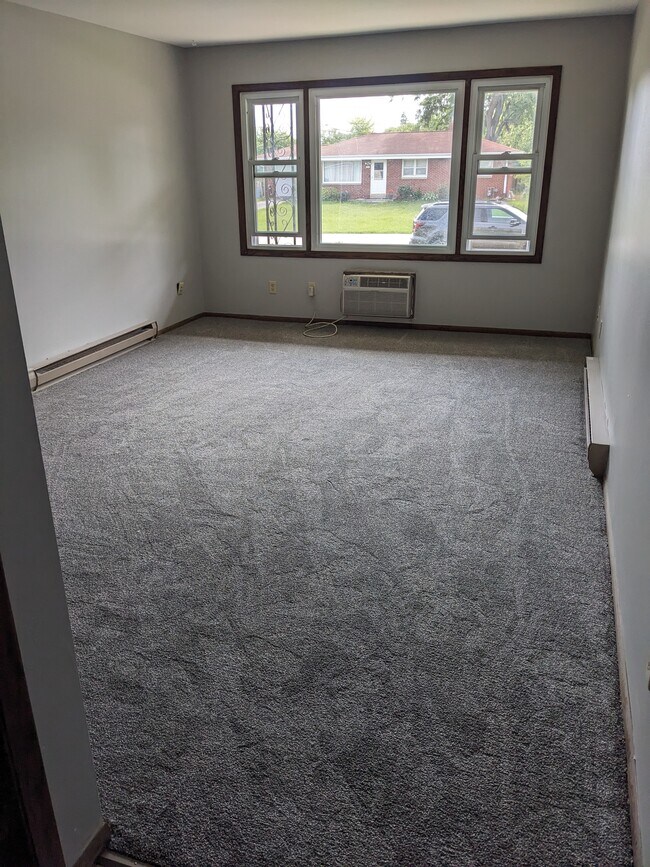 New Carpet - 6030 W Armour Ave