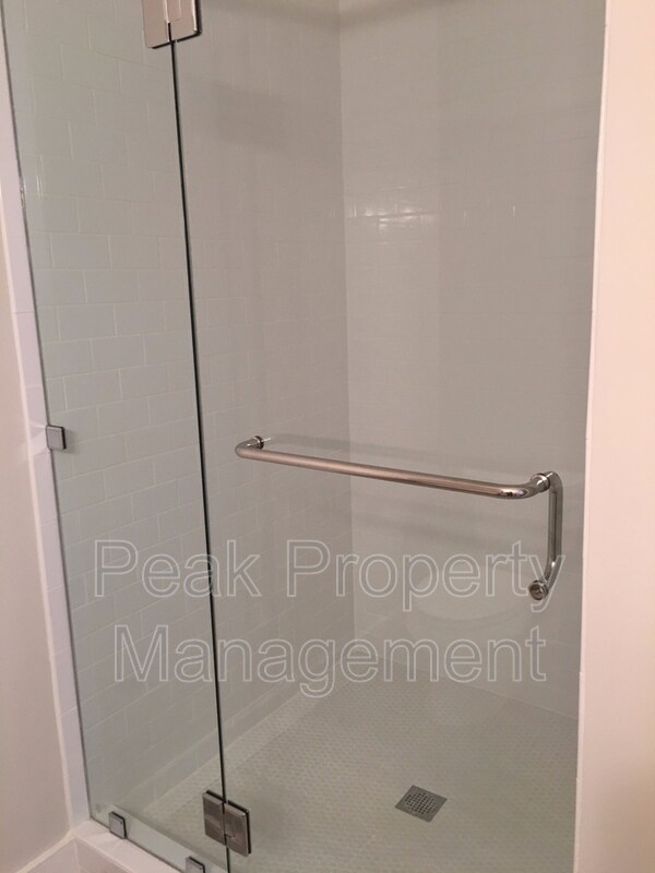 Foto del edificio - 2117 Cedar St