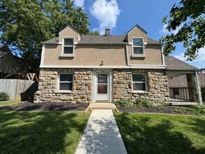 Building Photo - 738 E Meyer Blvd