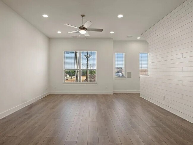 Foto del edificio - 1733 W Cantey St