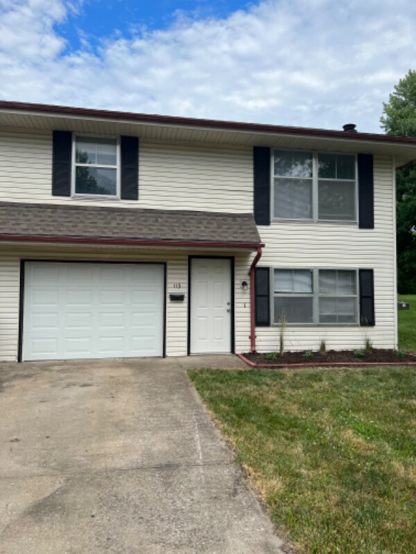 113 Spring Ct, Belton, MO 64012 Room for Rent in Belton, MO