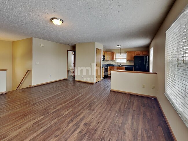 Foto del edificio - 514 Hannifin Dr