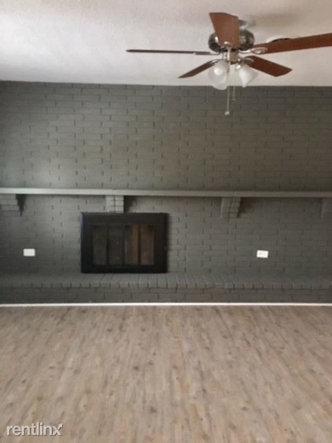 Foto del edificio - 4 br, 1.5 bath House - 7206 Rainbow Dr