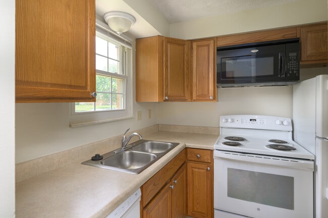 Kitchen - Kingswood Townhouses