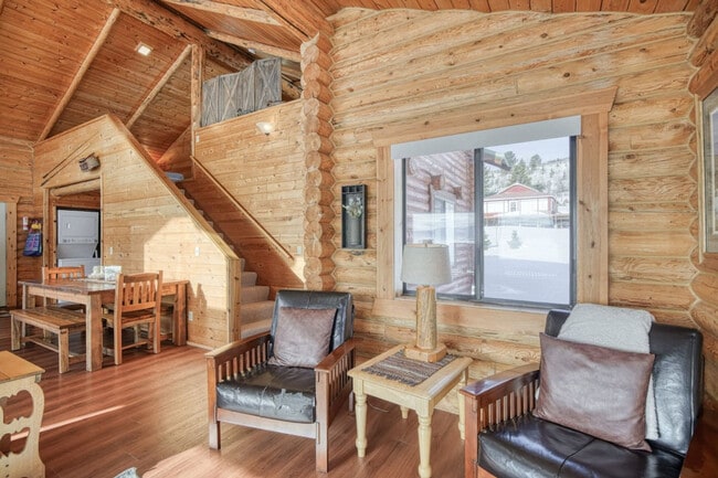 Building Photo - 5406 Henrys Lake Rd