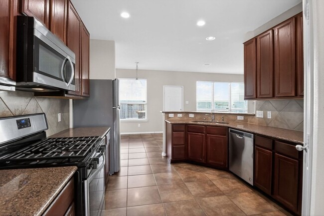 Foto del edificio - 4938 Yearling Ridge Ct