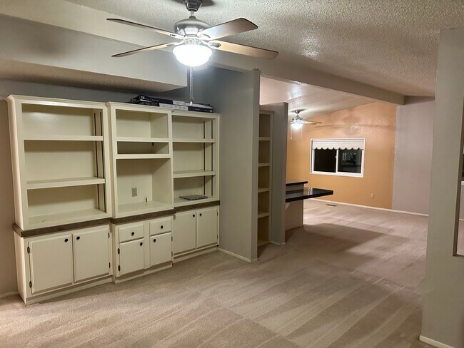 Building Photo - 34636 Rd 140