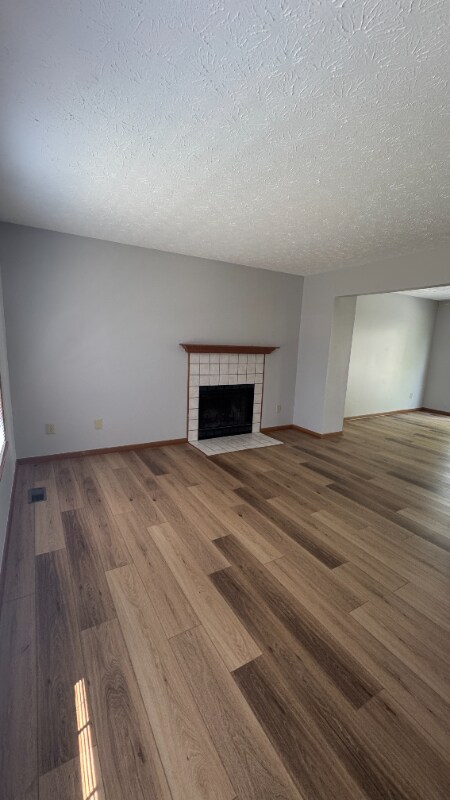 Foto del edificio - 4348 Shady Meadows Dr