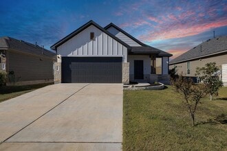 Building Photo - 600 Coffee Berry Dr