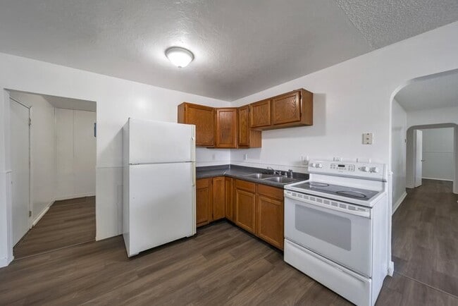 Building Photo - 4828 S 4380 W