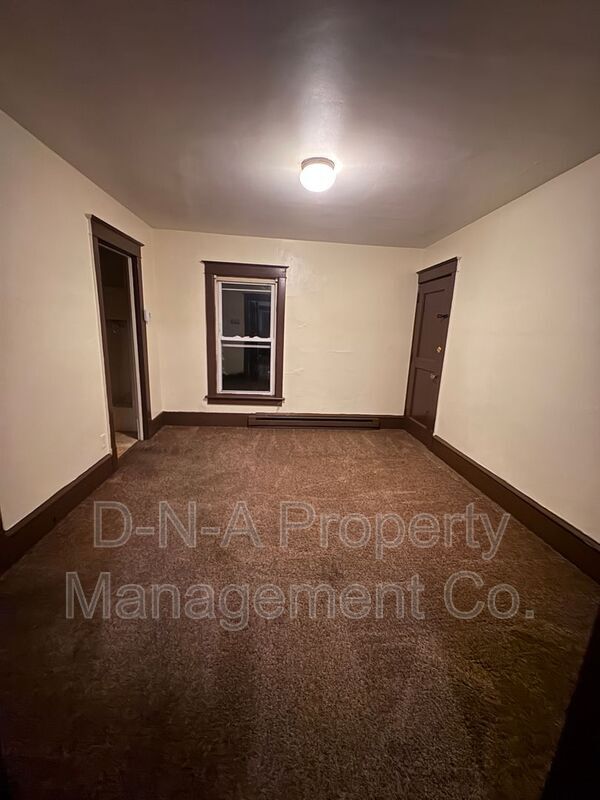 Foto del edificio - 27 S. Seventh Street