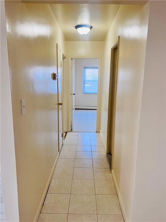 Foto del edificio - 31-19 Dwight Ave