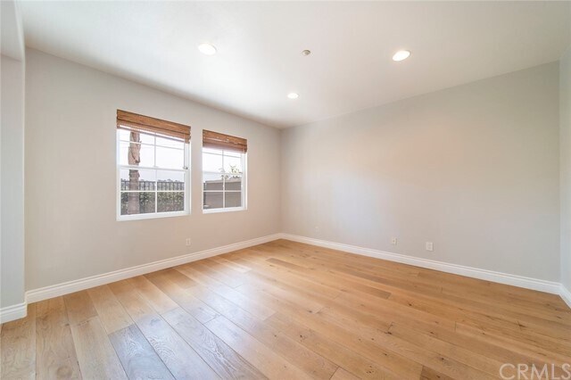 Building Photo - 106 Paseo Vista