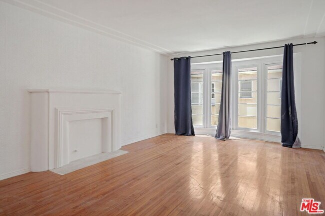 Foto del edificio - 639 1/2 Burnside Ave