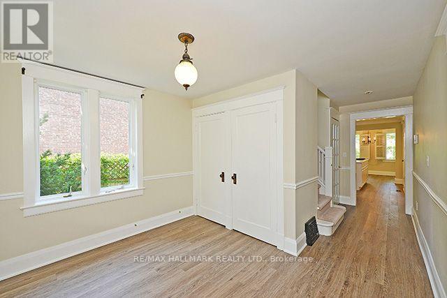 Photo du bâtiment - 81 Chisholm St