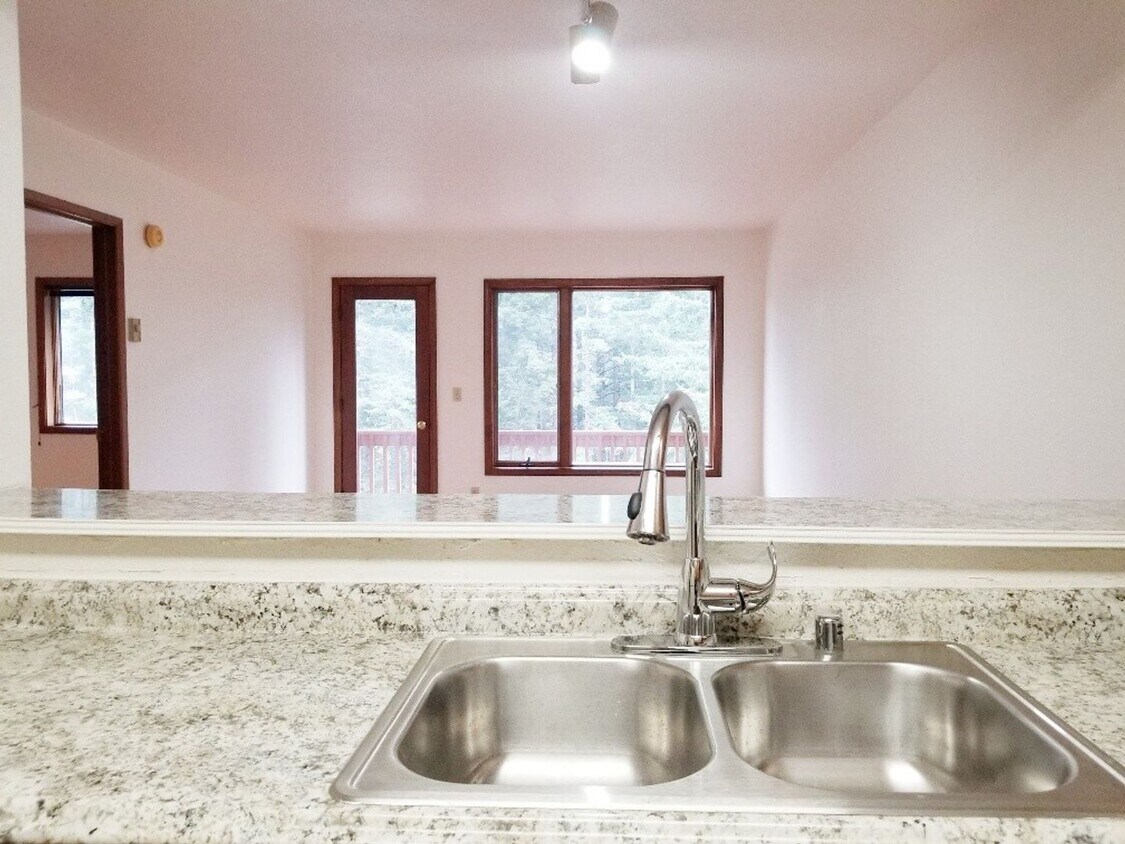 Foto principal - Top Floor Condo with No Stairs