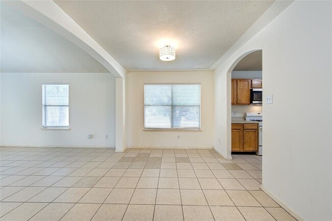 Building Photo - 6502 Wellington Meadows Dr
