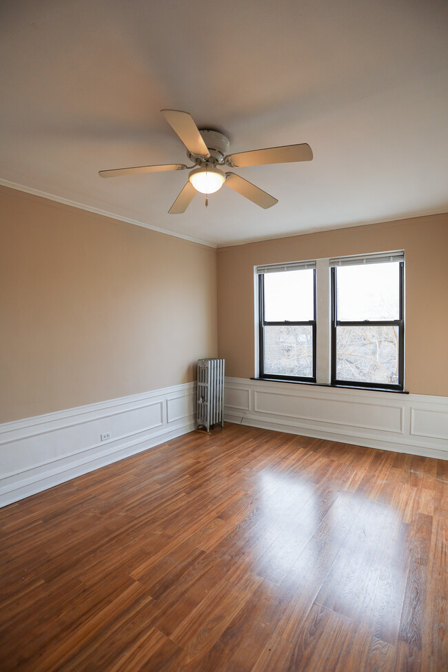 Foto del edificio - 4137 N Keystone Ave