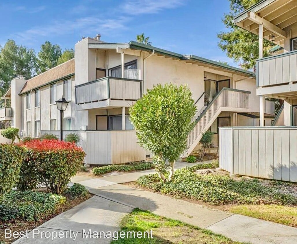 Primary Photo - 1 br, 1.5 bath House - 5460 Concord Blvd A...