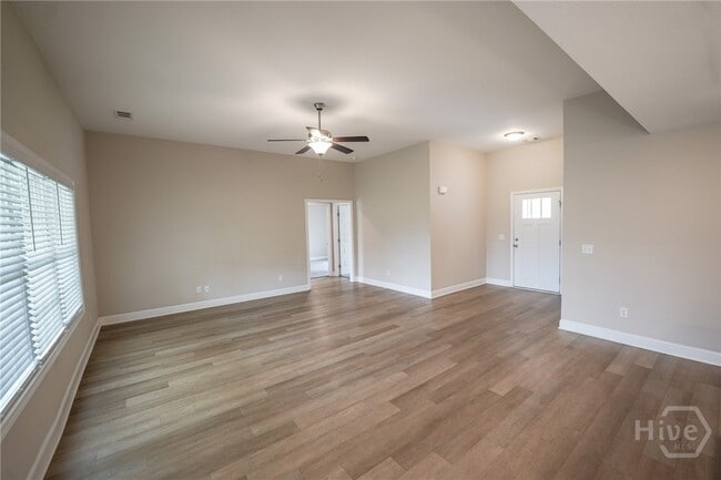 Building Photo - 336 Tallulah Bend