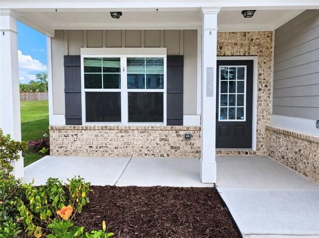 Building Photo - 757 Laurel Cove