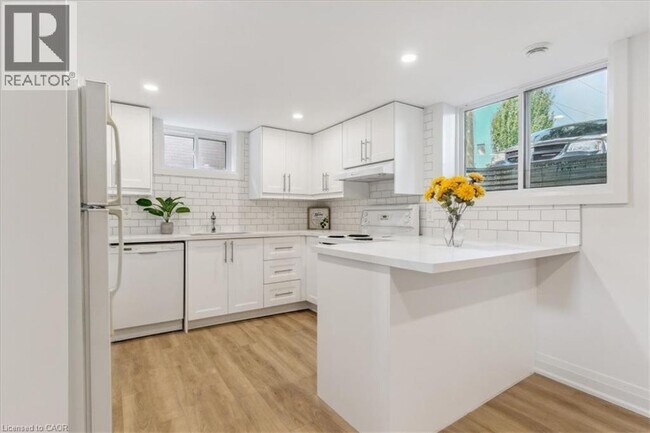 Photo du bâtiment - 129 W 32nd St