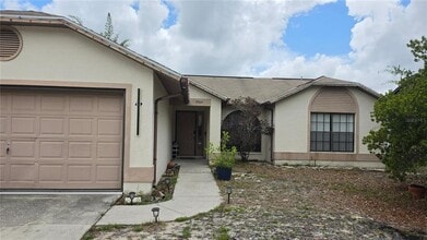 Building Photo - 8504 Yearling Ln