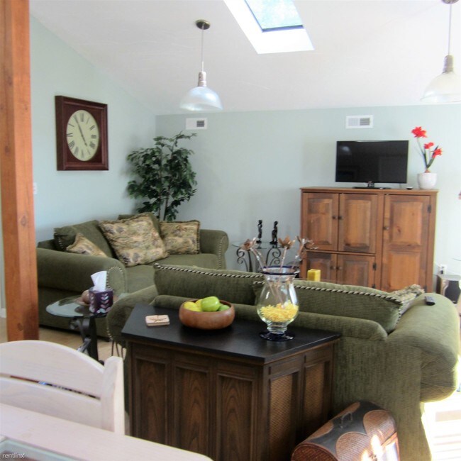 11086 Ferry Creek Ave, Gloucester, VA 23061 House Rental in Gloucester, VA