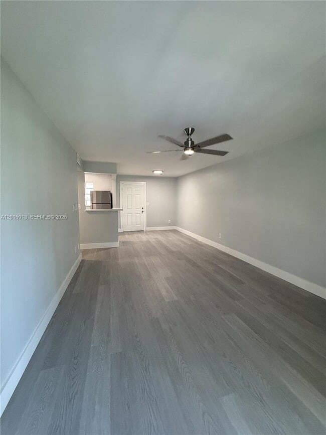 Building Photo - 8500 SW 109th Ave