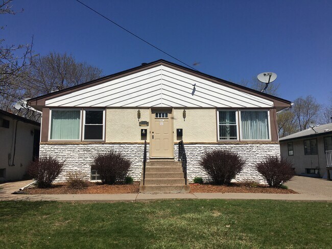 Foto del edificio - 1739 37th ave ne