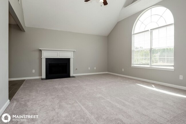 Building Photo - 3379 Creekview Dr, Rex, GA 30273