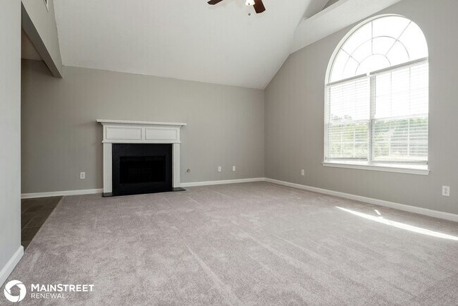 Foto del edificio - 3379 Creekview Dr, Rex, GA 30273