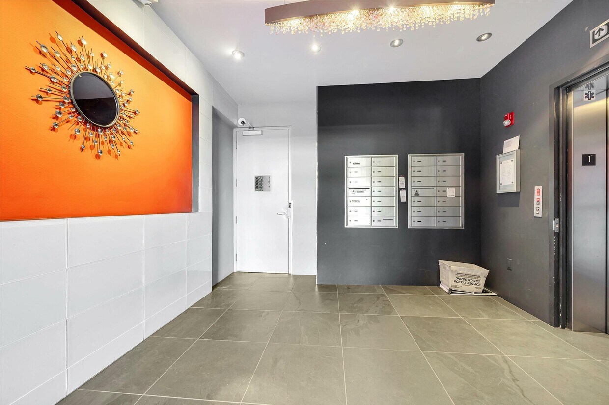 Foto del edificio - 590 6th St