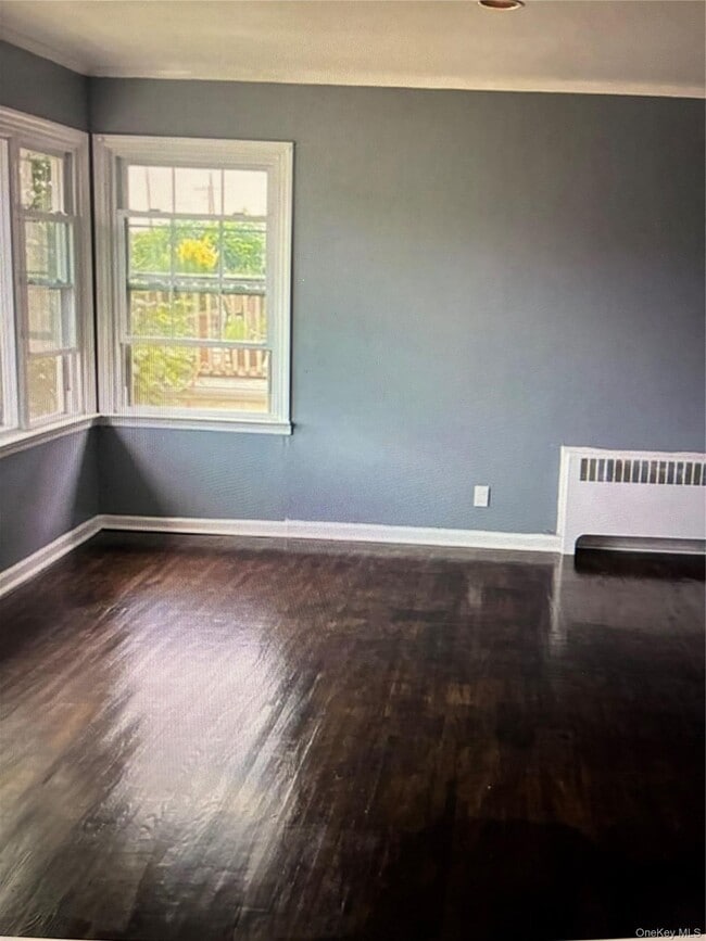 Foto del edificio - 731 E Walnut St