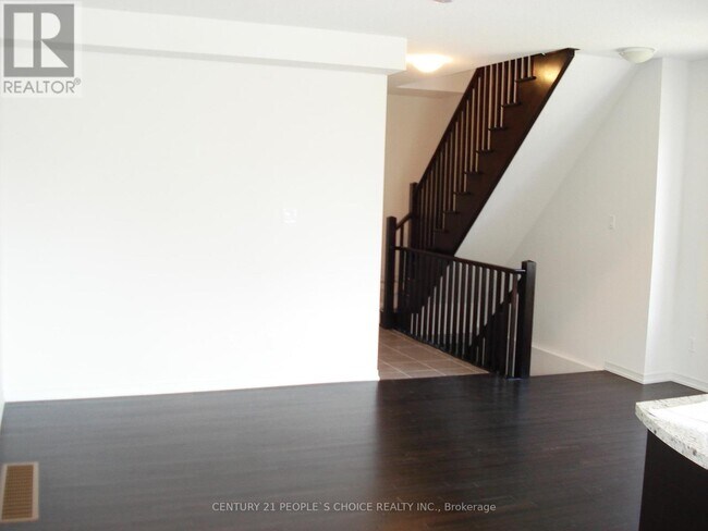 Building Photo - 88 Utopia Way