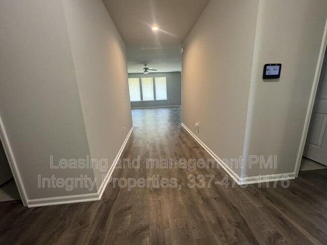 Foto del edificio - 204 Verger Dr