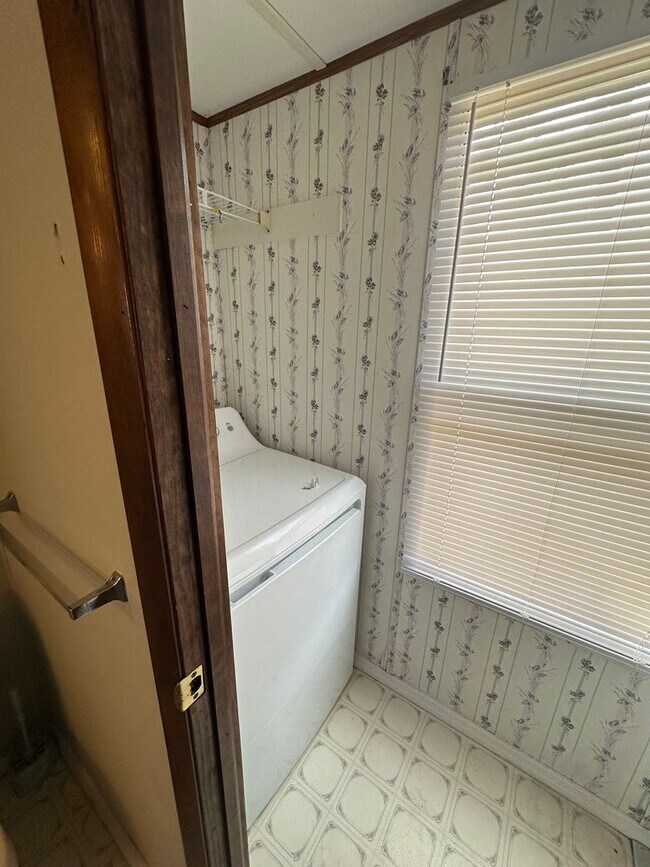 Foto del edificio - 3-Bedroom, 2-Bath Mobile Home in Wanchese