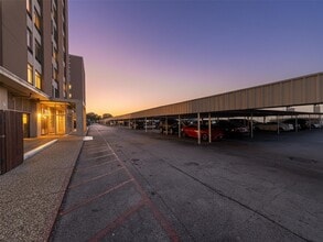 Building Photo - 7510 Hornwood Dr