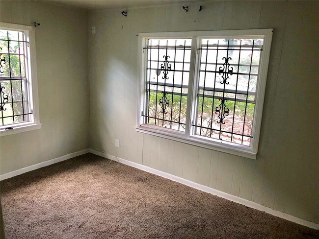 7932 Corinth St Houston Tx 77051 House For Rent In Building Photo 7932 Corinth St