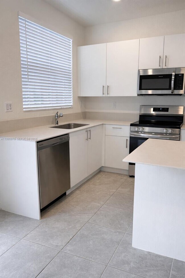 Foto del edificio - 2803 SE 26th Ave