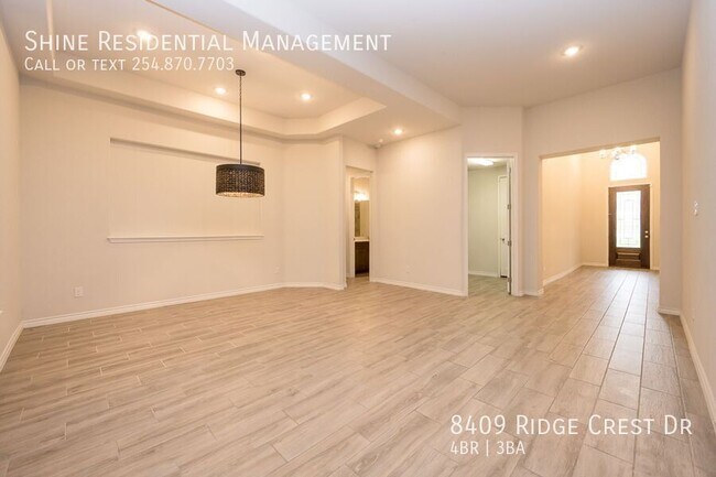Building Photo - 8409 Ridge Crest Dr